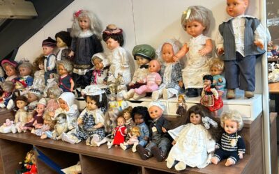 Poppenliefhebbers opgelet: honderden poppen bij d’n Einder